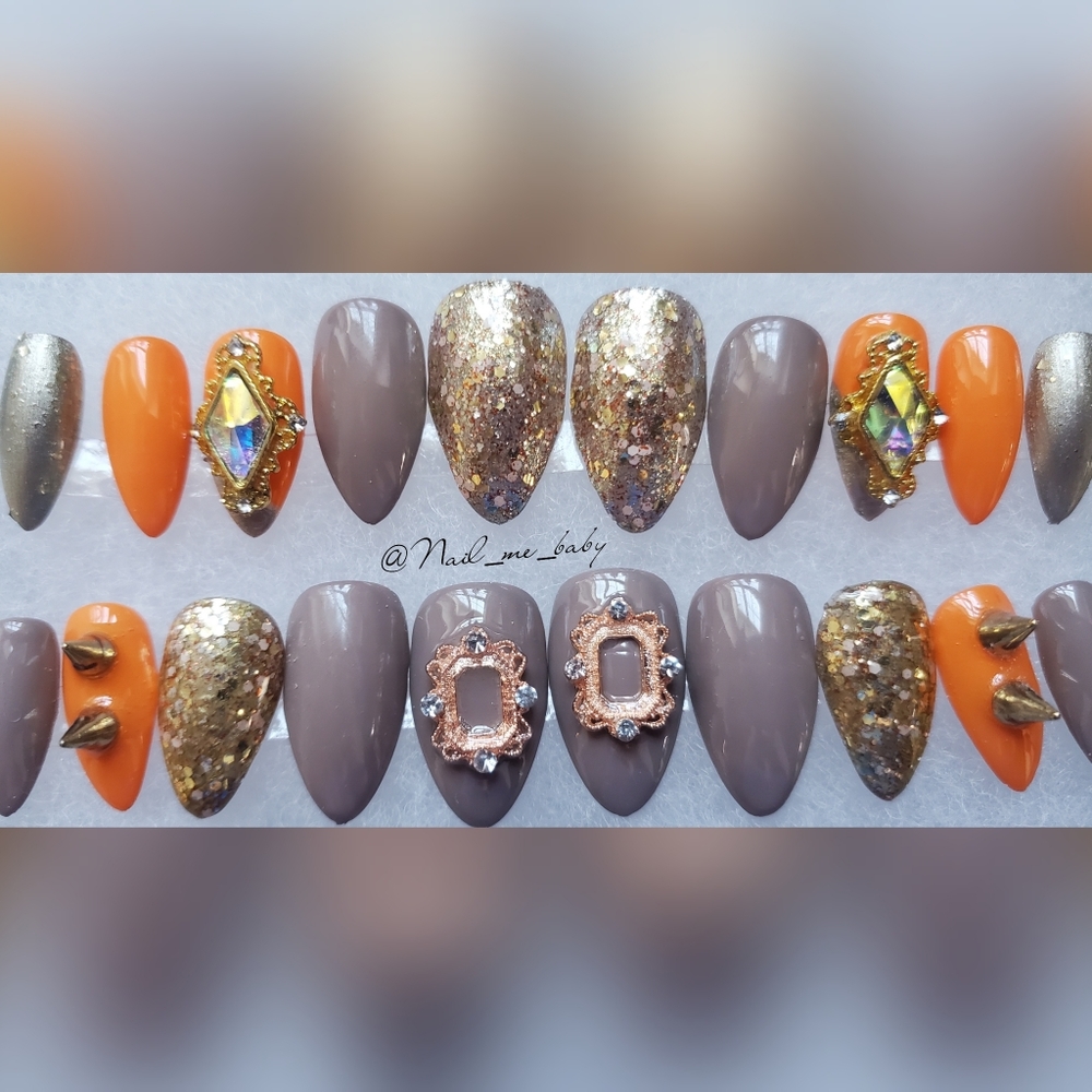 Luxurious Gel press-on Nails